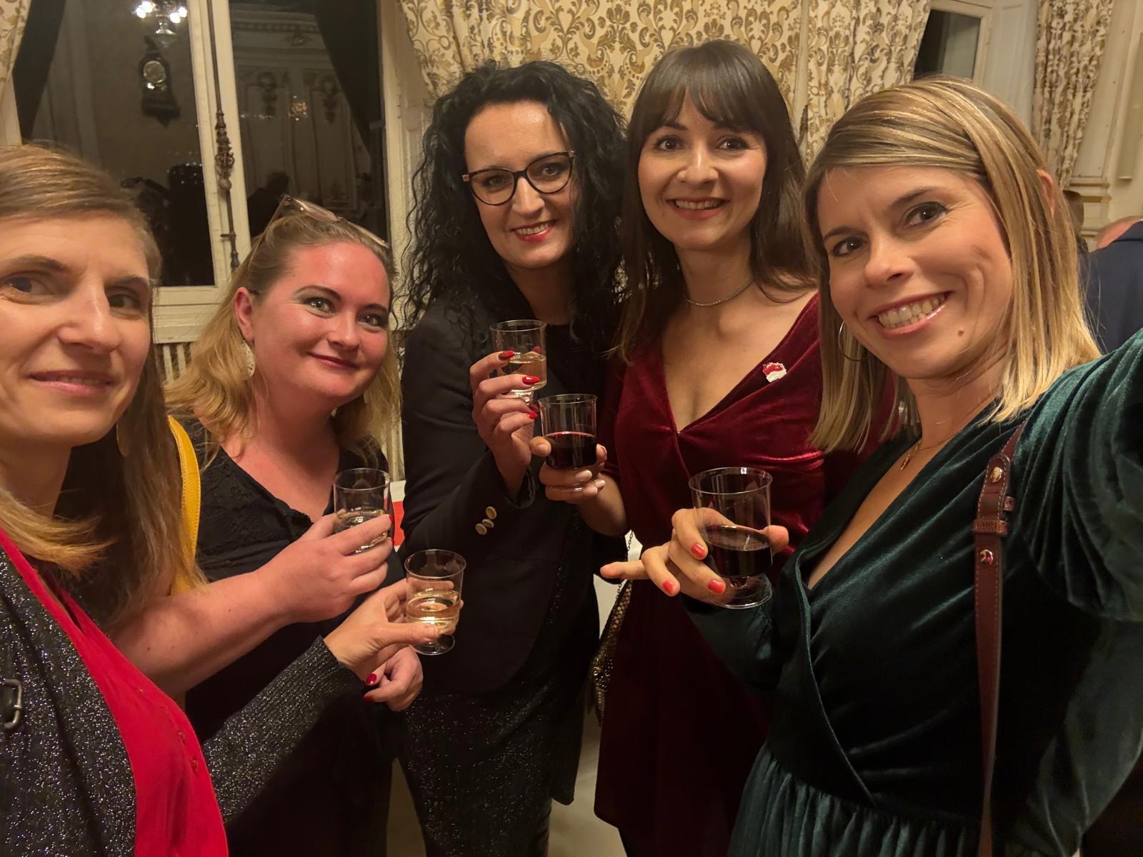 4e79dd3c-9e20-4853-9134-44af126bf7bb